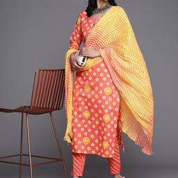 Varanga Women Peach-Coloured Ethnic Motifs Printed Gotta Patti Cotton Kurta Set-picture-12