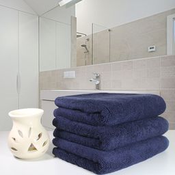 Heelium Unisex Super Soft & Quick Absorbent 600 GSM Bamboo Hand Towel-49