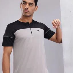 HRX by Hrithik Roshan Colourblocked Henley Neck Reflective Detail Running T-shirt-picture-28