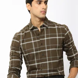 RARE RABBIT Men Reesit Tartan Checked Opaque Slim Fit Shirt-image-75