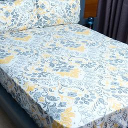 inizio Off White & Yellow Floral Cotton 240 TC King Bedsheet With 2 Pillow Covers-image-70