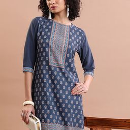 Vishudh Navy Blue Ethnic Motifs Printed Round Neck Straight Kurta-image-3