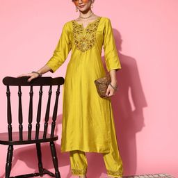 SheWill Women Ethnic Motifs Silk Blend Hyper Texture Kurta Set-image-77