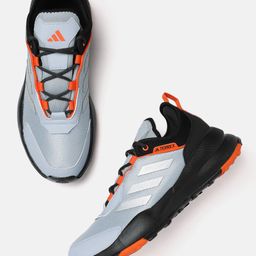 ADIDAS Men Woven Design & Colourblocked QuestIt Low Trekking Shoes-image-23