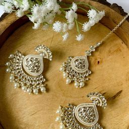 I Jewels Gold-Plated Kundan-Studded & Pearl-Beaded Earrings & Maang-Tikka-image-45