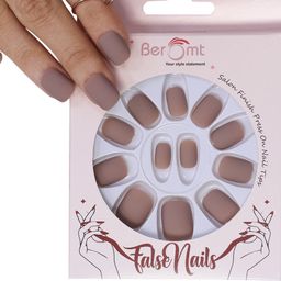 BEROMT 12 Pcs Long-Lasting Premium Matte Salon Finish Press On Nails - Shade 561-15