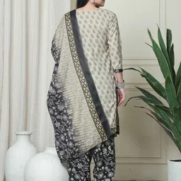 Rajnandini Women Floral Printed Regular Kurti with Salwar & With Dupatta image 5