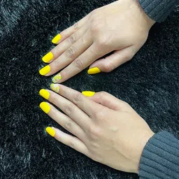 LICK 12 Pcs Yellow Matte Reusable False Press On Nails With Application Kit image 2