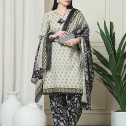 Rajnandini Women Floral Printed Regular Kurti with Salwar & With Dupatta-42