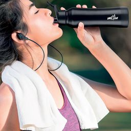 Milton Black Comet 1000 Leakproof Rust Free Stainless Steel Water Bottle 980 ml image 2