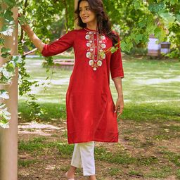 Aurelia Women Red Striped Viscose Kurta Set with Trousers-25