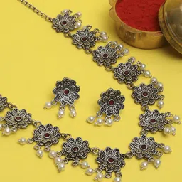 OOMPH Silver-Toned Oxidised Stones & Pearls Floral Jewellery Set-47