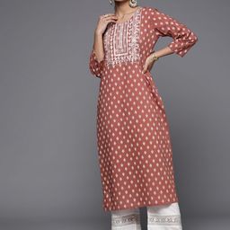 Varanga Women Ethnic Motifs Embroidered Kurta-picture-40