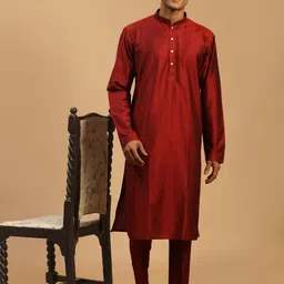 SHRESTHA BY VASTRAMAY Men Maroon Kurta with Trousers-picture-30
