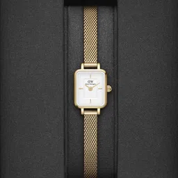 Daniel Wellington Women Dial & Stainless Steel Straps Analogue Multi Function Watch DW00100725K-picture-0