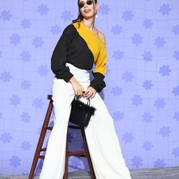 Berrylush Black & Mustard Yellow Print Bishop Sleeves Blouson Top-picture-13