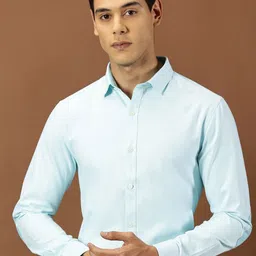 INVICTUS Slim Fit Spread Collar Long Sleeves Cotton  Formal Shirt-32