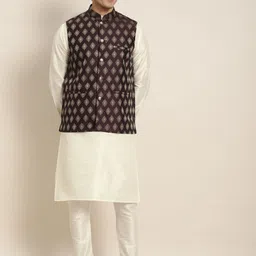 SOJANYA Men Cream-Coloured Kurta with Pyjamas & Nehru Jacket-34