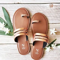 THE MADRAS TRUNK Women Rose Gold Embellished Leather One Toe Flats-image-28
