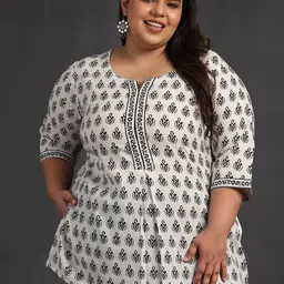 EXTRA LOVE BY LIBAS Plus Size Paisley Printed Three-Quarter Sleeves Pure Cotton Kurti-picture-42