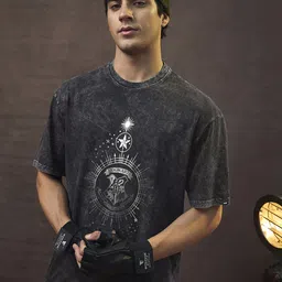 Bewakoof Black Harry Potter Printed Round Neck Short Sleeves Cotton Oversized T-shirt-image-30
