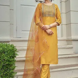 TRAHIMAM Women Floral Embroidered Regular Kurta with Trousers-image-53
