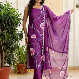 Navlik Floral Printed Shoulder Straps Straight Kurta With Trousers & Dupatta-10