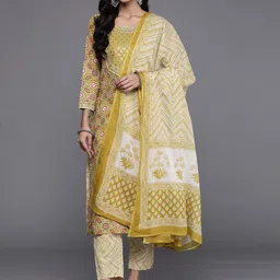 Varanga Women Lime Green & Off White Printed Pure Cotton Kurta with Trousers & Dupatta-10