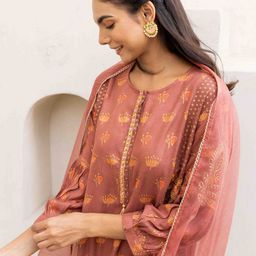 MAAND Women Floral Printed Regular Mirror Work Kurta with Trousers & Dupatta-image-67