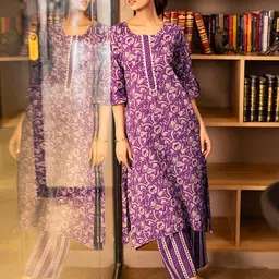 Libas Women Floral Printed Regular Gotta Patti Kurta with Trousers-16