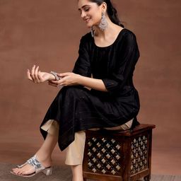 Libas Women Sequinned Kurta-image-31