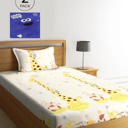 KLOTTHE Blue & White Graphic 210 TC Polycotton 2 Single Bedsheet with 2 Pillow Covers-image-39
