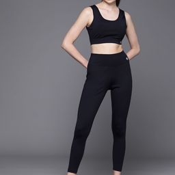 HRX by Hrithik Roshan Women Solid Rapid-Dry Tracksuit-image-43