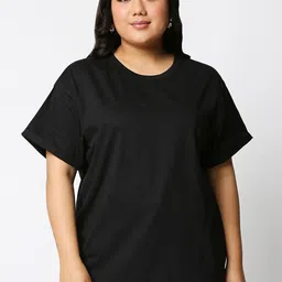 Bewakoof Plus Women Black Solid Round Neck Boyfriend T-Shirt-image-80