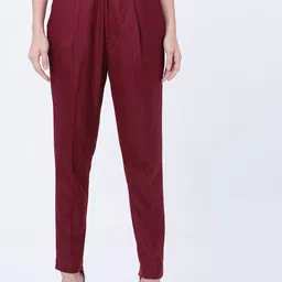 Tokyo Talkies Women Burgundy Regular Fit Solid Peg Trousers-image-47