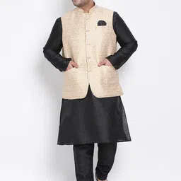 Hangup Men Black Solid Kurta with Churidar & Nehru Jacket-image-94
