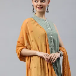 Rani Saahiba Embroidered Dupatta with Sequinned-picture-33