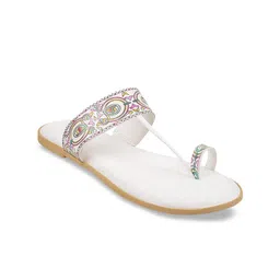Mochi Women White Printed One Toe Flats-51