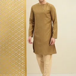 House of Pataudi Men Mustard Solid A-Line Kurta-image-19