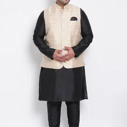 Hangup Men Black & Gold-Toned Solid Kurta with Pyjamas-image-76