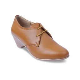 VALIOSAA Women Beige Solid Heeled Boots-image-24