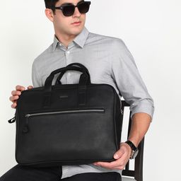 Sassora Men Textured Leather Messenger Bag-10