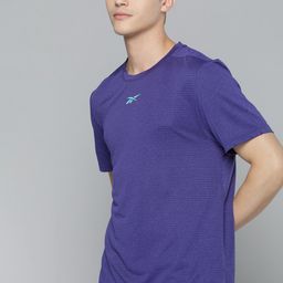 Reebok Men Violet Melange Self-Design Training T-shirt-image-77