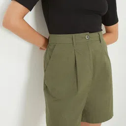 DOROTHY PERKINS Women Poplin Pleated Shorts-image-32