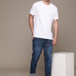 The Roadster Lifestyle Co. Men Slim Fit Low Distress Light Fade Stretchable Jeans-image-38