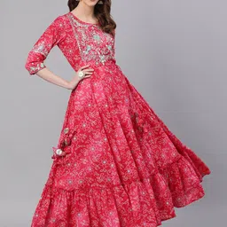 Ishin Women Pink Printed Anarkali Round Neck Regular Sleeves Kurta-image-98
