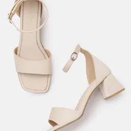 Lino Perros Mid-Top Block Heels-33