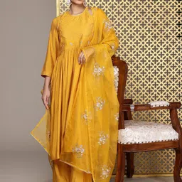 House of Pataudi Yoke Design Thread Work Jashn Kurta & Palazzos With Dupatta-16