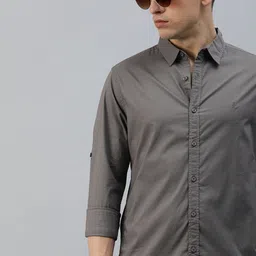 Roadster Men Charcoal Grey Stretchable Sustainable Casual Shirt-image-73