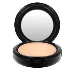 M.A.C Studio Fix Powder Plus Foundation - NC20 15g-35